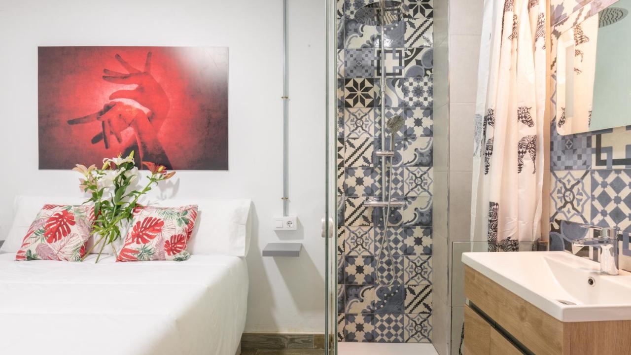 Guesthouse Room & Studio Seville La Flamenka Esterno foto