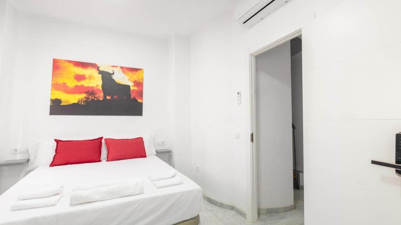 Guesthouse Room & Studio Seville La Flamenka Esterno foto