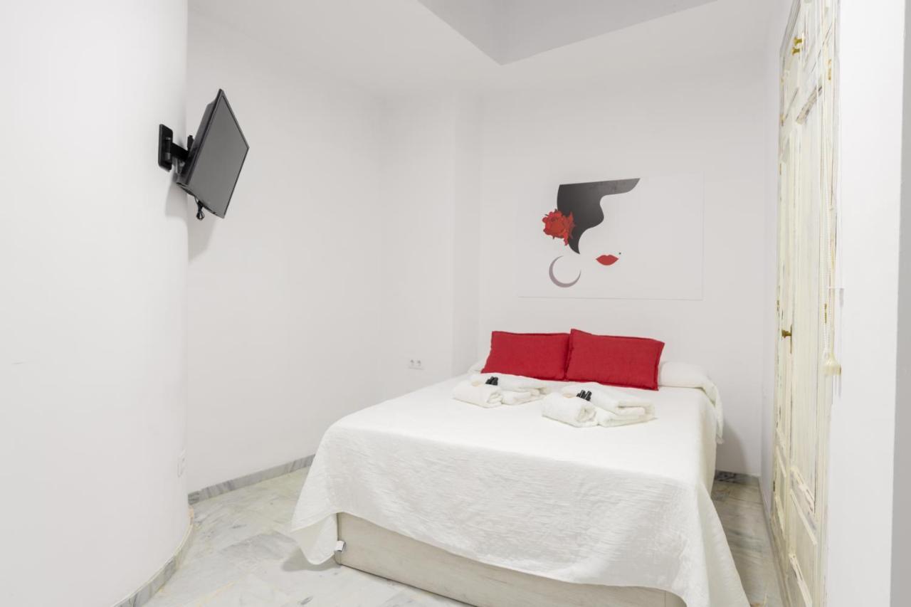Guesthouse Room & Studio Seville La Flamenka Esterno foto